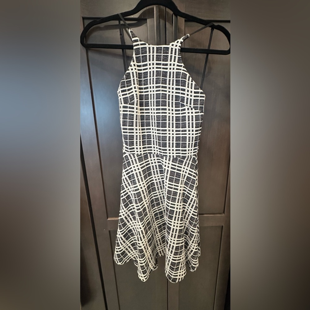 Backless White and black dress - S